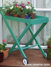 How to make a handy patio cart