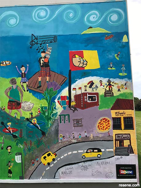 Waipu’s settlement themed school mural
