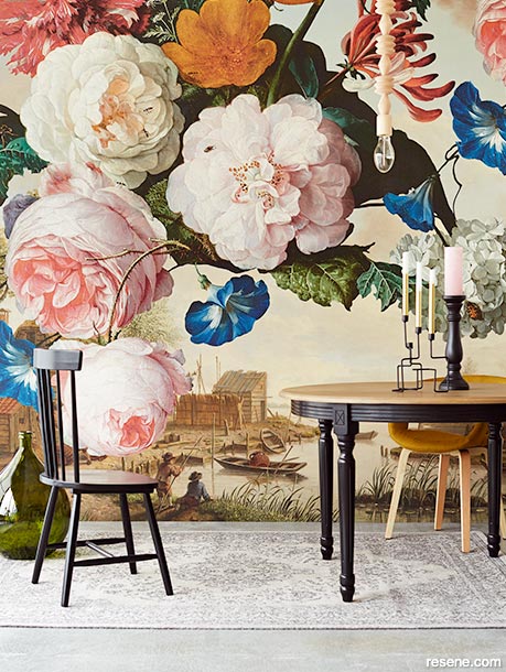 A floral wallpaper pattern