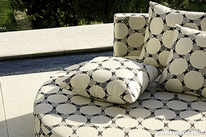 Solaire outdoor furniture