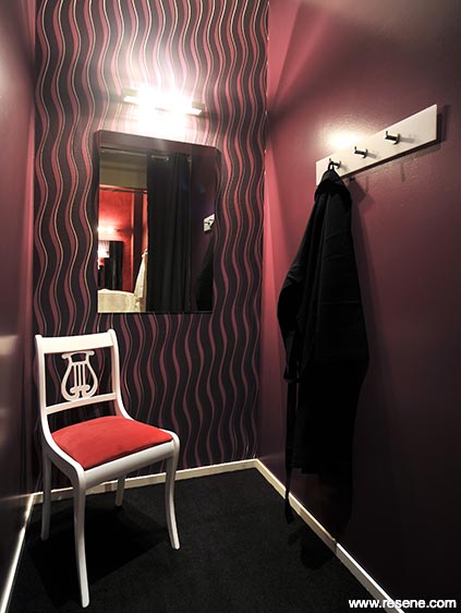 Black and purple changing room