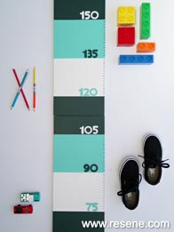 Upcyling for good project - update a child's height chart