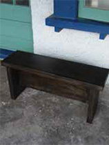 How to create a rustic bench
