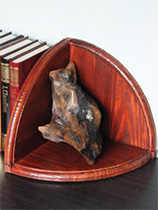 Make a wooden bookend with driftwood and pine shelves