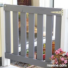 How to create a wooden gate