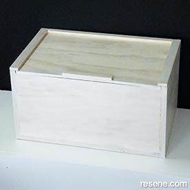 Make this white wooden cool storage box