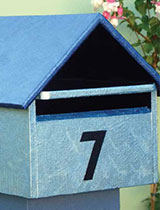 Paint a metallic effect on your mailbox