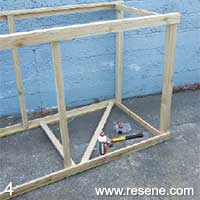 Step 4 hhow to make a mini-greenhouse