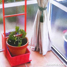 How to build a tomato frame