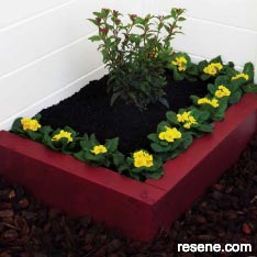 Make a mini raised garden bed