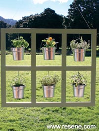 How to make a picture frame planter