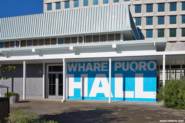 Hall / Whare Puoro