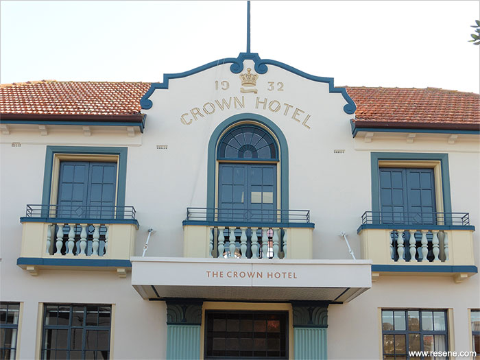Crown Hotel, Napier