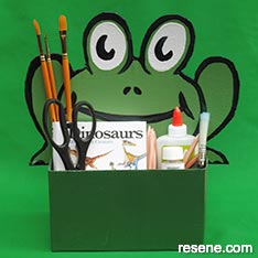 Make a frog box holder