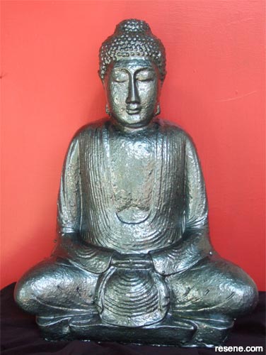 How to create a metallic buddha statue