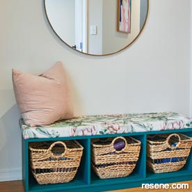 Take a seat - An entryway makeover