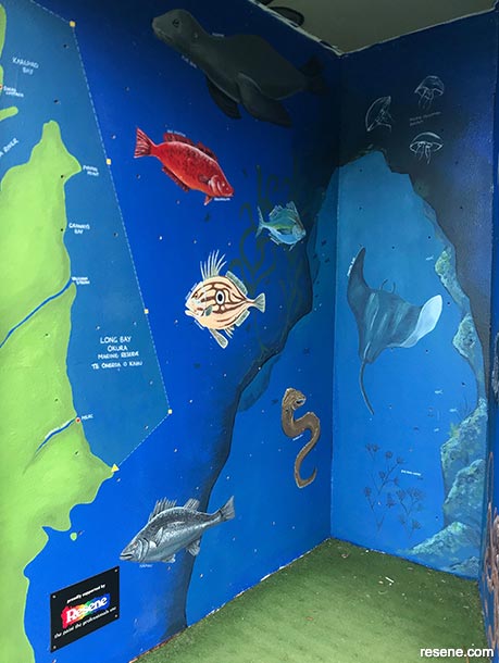 Underwater life of the Hauraki Gulf mural