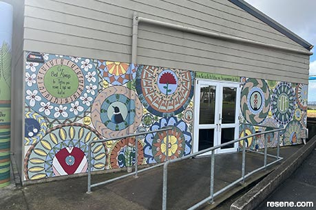 Glendene School mural
