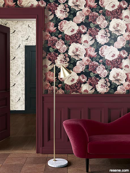 Wallpaper inspired by English country gardens