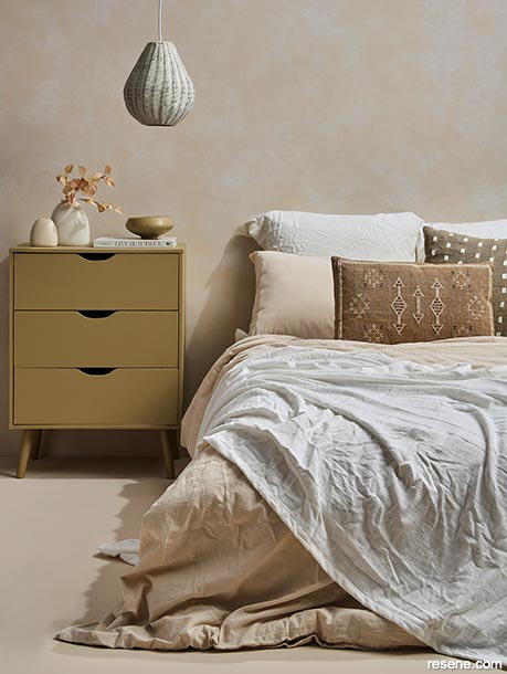 Relaxing bedroom - earthy tones on furniture