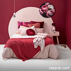 Reds and plums to enrich your home