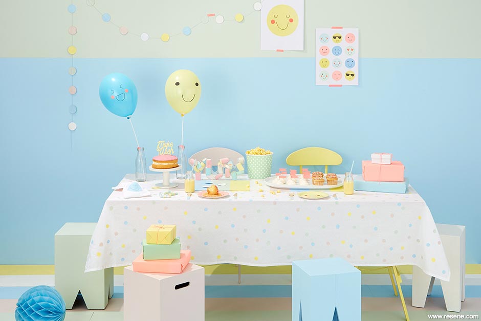 Colourful kid's birthday party decorations