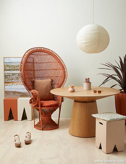 California cool meets the desert heat in this fun dining space