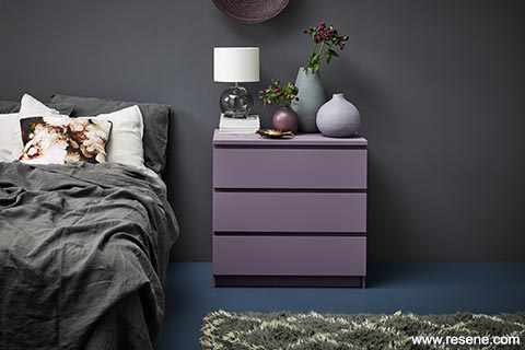 Purple shades of bedroom colours