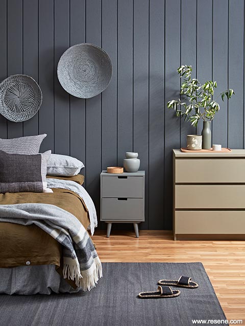 Bedroom in shades of grey