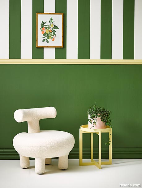 Use lush green to create a cottagecore room