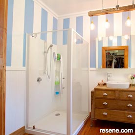 Blue and white bathroom stripes