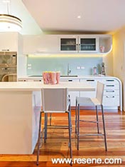 Bold colours in kitchens