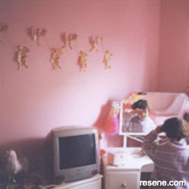 Pink kid's room