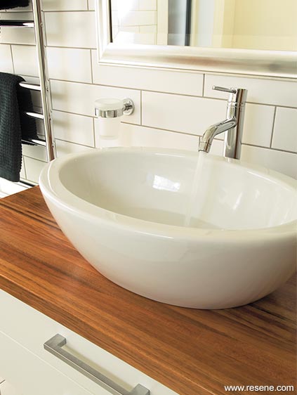 Classically clean sink