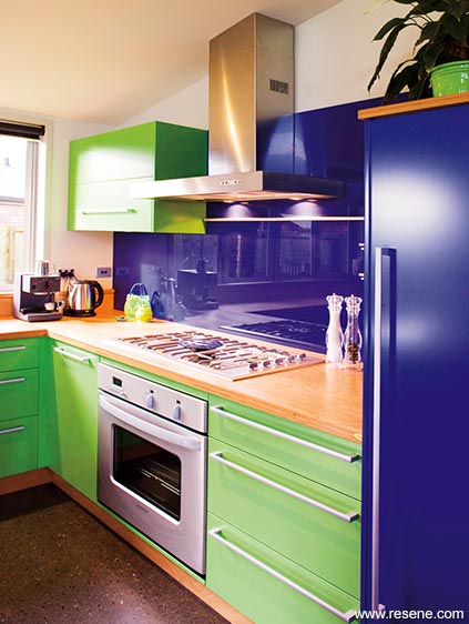 Colourful kitchen 