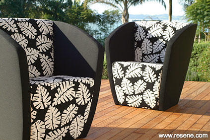 Solaire outdoor furniture
