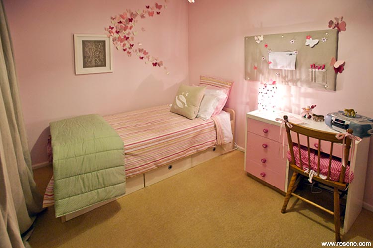 Pretty pink room