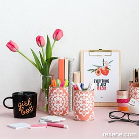 Wallper tins for storage of pens on your desk