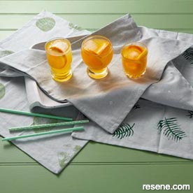 Print your own table linen
