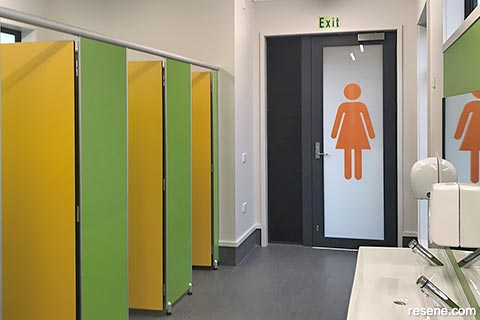 Colour use in the Hikurangi School restroom interiors
