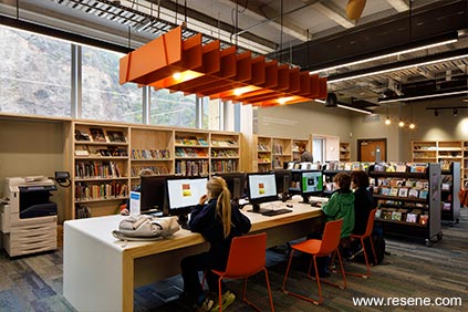 Sumner Centre - library seating