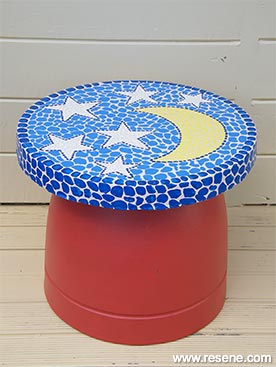 Make a painted garden mosaic table