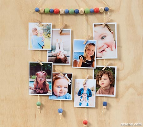How to make a photo board mobile